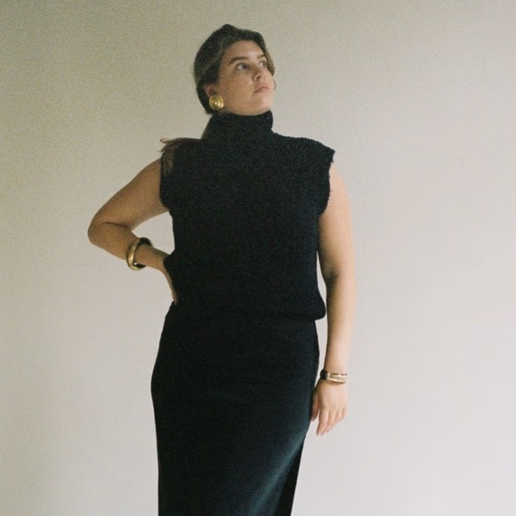 Djerf Avenue Turtleneck Top Black - Picture 4 of 5